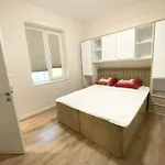 New Yorker 2 Bedroom וארנה