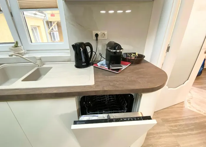 New Yorker 2 Bedroom Appartement *