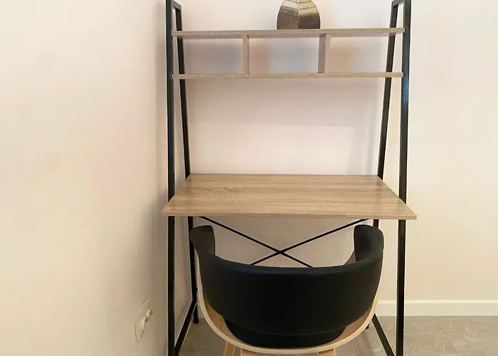 New Yorker 2 Bedroom *