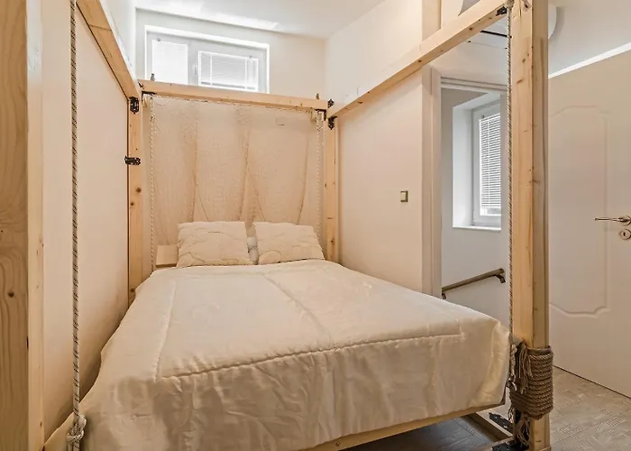 Апартаменти New Yorker 2 Bedroom